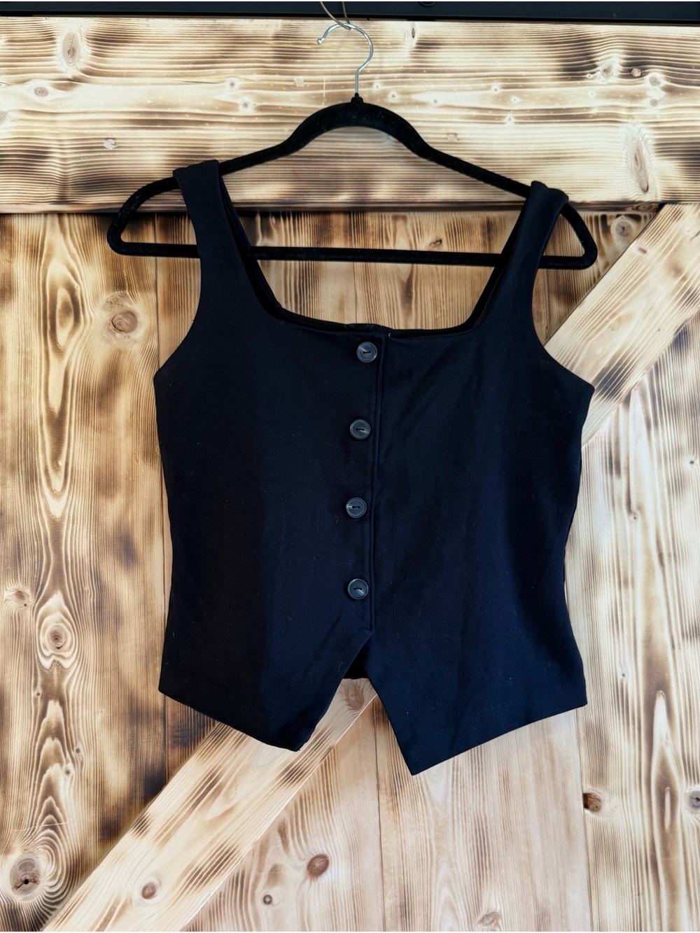 Black Button-Front Crop Tank Top - Women